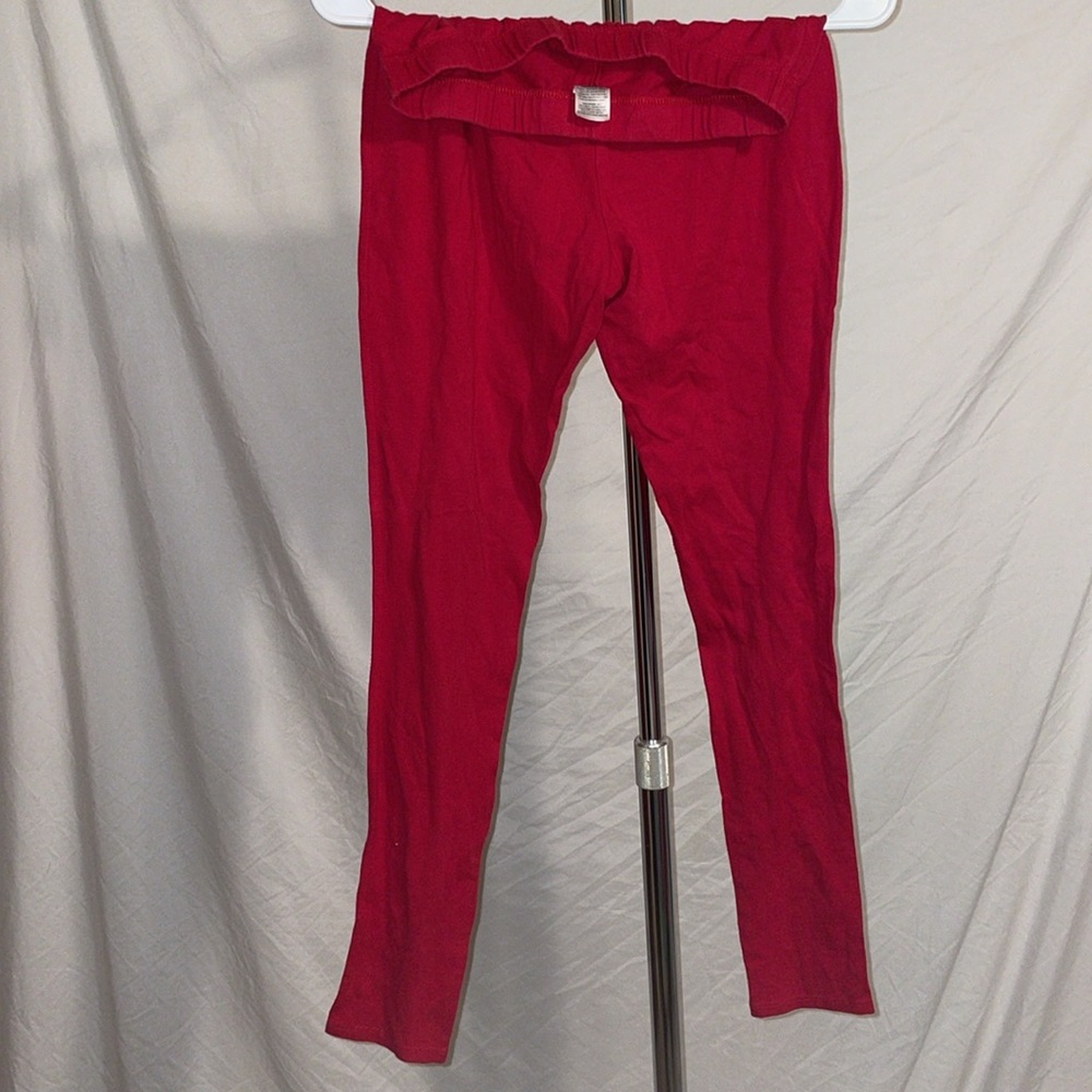 Red - Picture 3 of 4